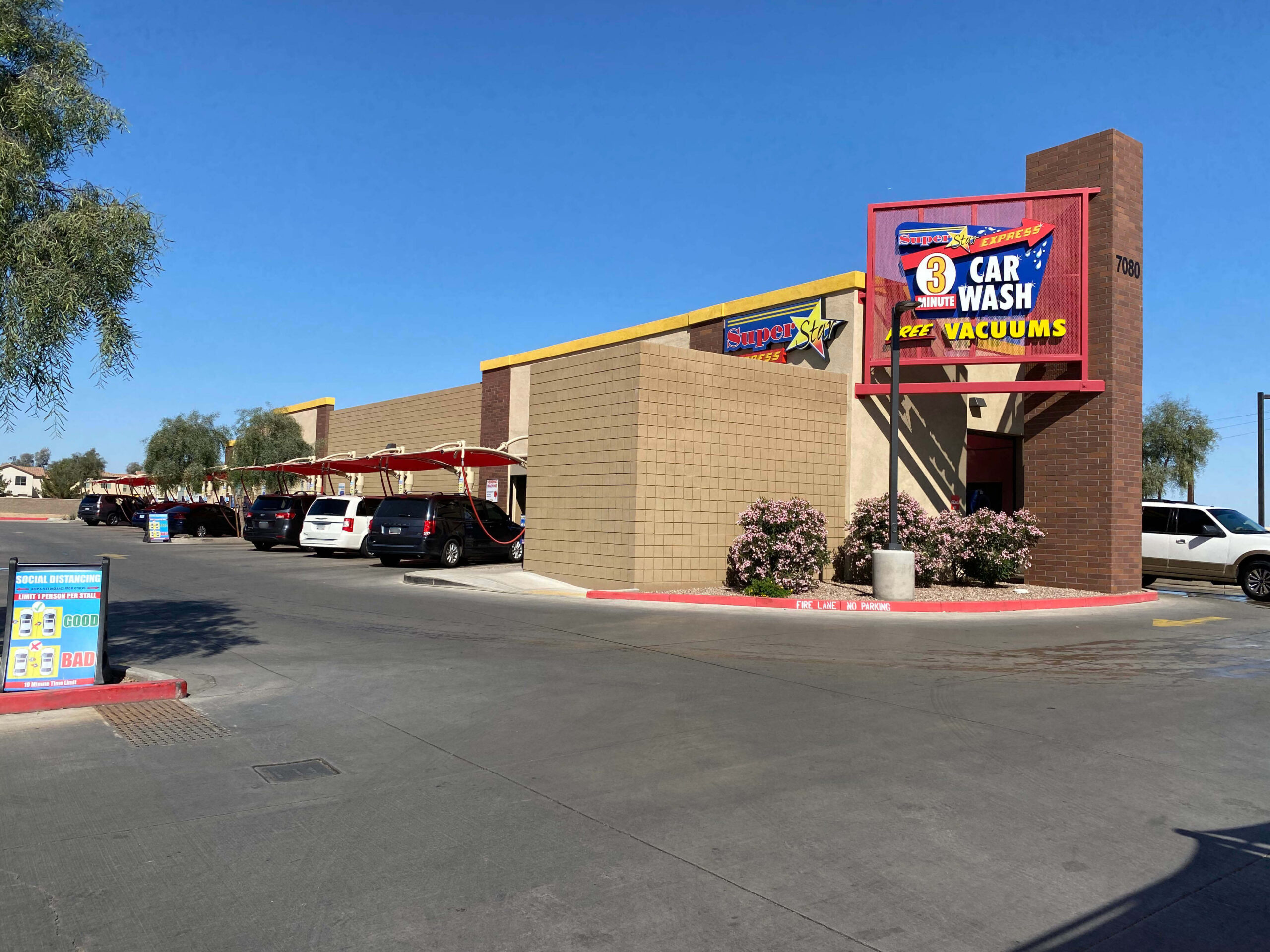 S Rancho Santa Fe Rd. and Linda Vista Dr. - Super Star Car Wash
